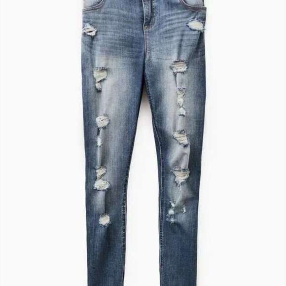 Torrid Bombshell Skinny Premium Stretch High-Rise Destructed Jean 22R - Picture 5 of 16